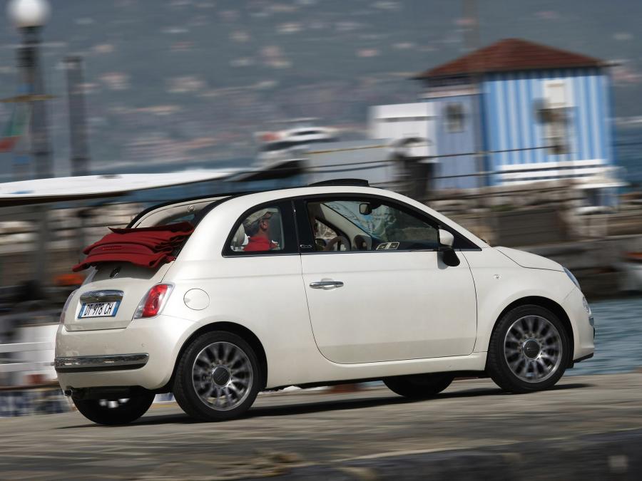  Fiat 500C 2009 года  (фото 5 из 140)